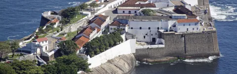 Have you ever heard of Fort Santa Cruz? the Brazilian Alcatraz